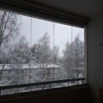 Апартаменты Viherkallio Two With Kitchen And Balkony Эспоо