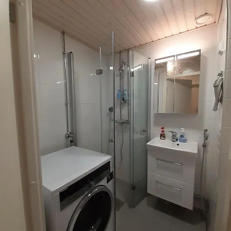 Viherkallio Two With Kitchen And Balkony * 艾斯堡