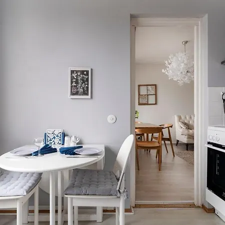 Viherkallio Two With Kitchen And Balkony Lägenhet *