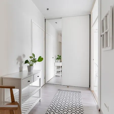 Viherkallio Two With Kitchen And Balkony 公寓 *